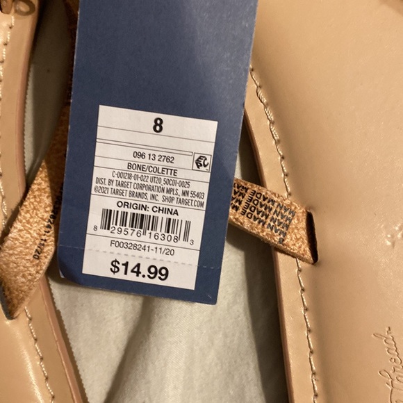 Target Sandals 8.5 - Picture 2 of 2